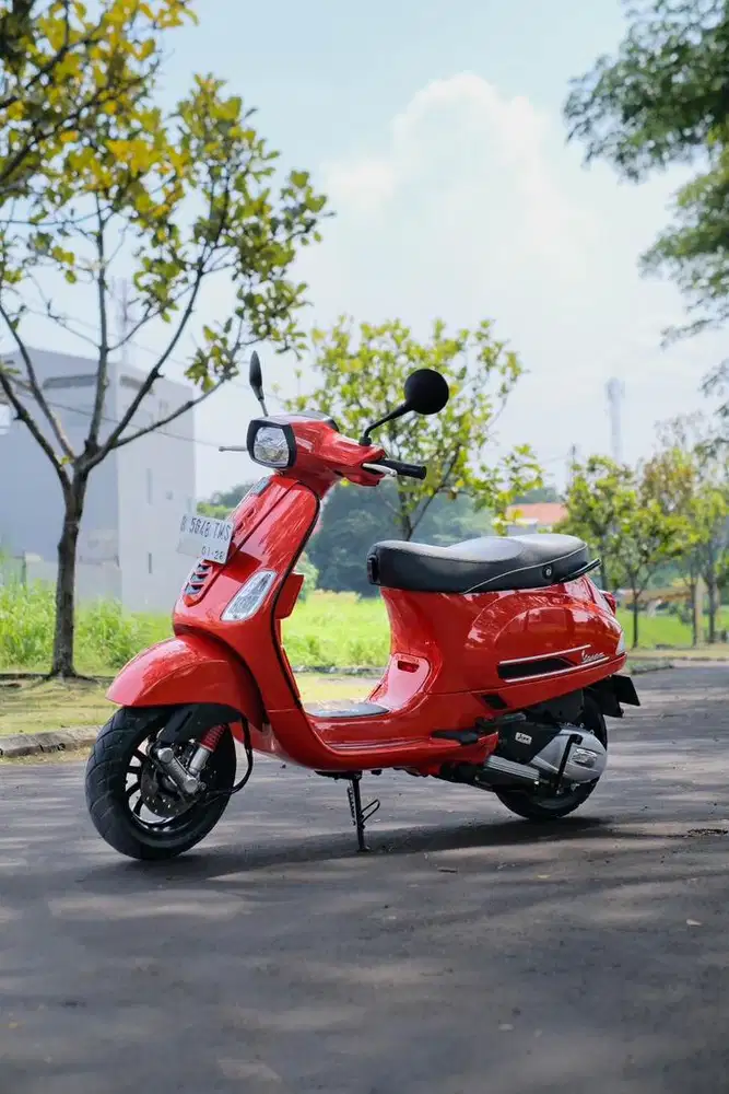 VESPA 125 IGET FACELIFT 2022