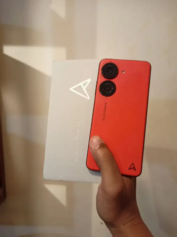 Jual Asus Zenfone 10 Ram 8/128Gb Second Fullset Normal