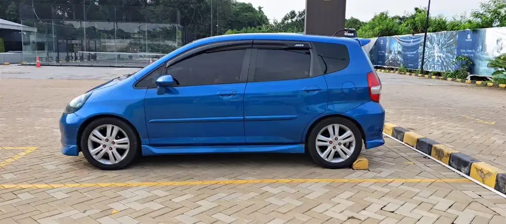 Honda Jazz 2005 Bensin