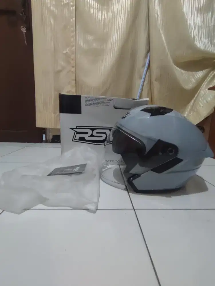 Helm rsv sv300 modern grey double visor