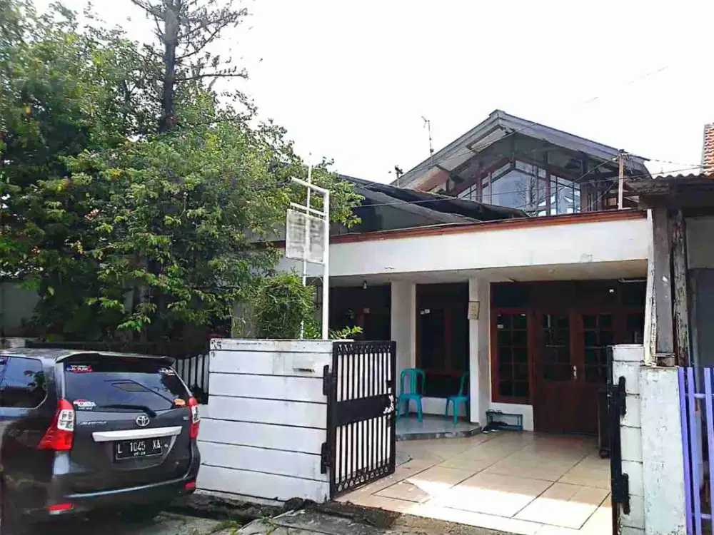 Rumah Murah Tengah Kota du Bratang Gede
