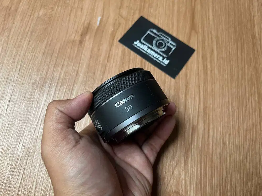 CANON RF 50MM F1.8 FULLSET LIKENEW GARANSI PANJANG