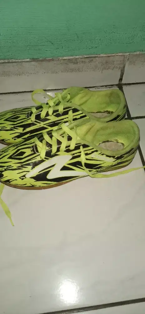 Sepatu spect murah