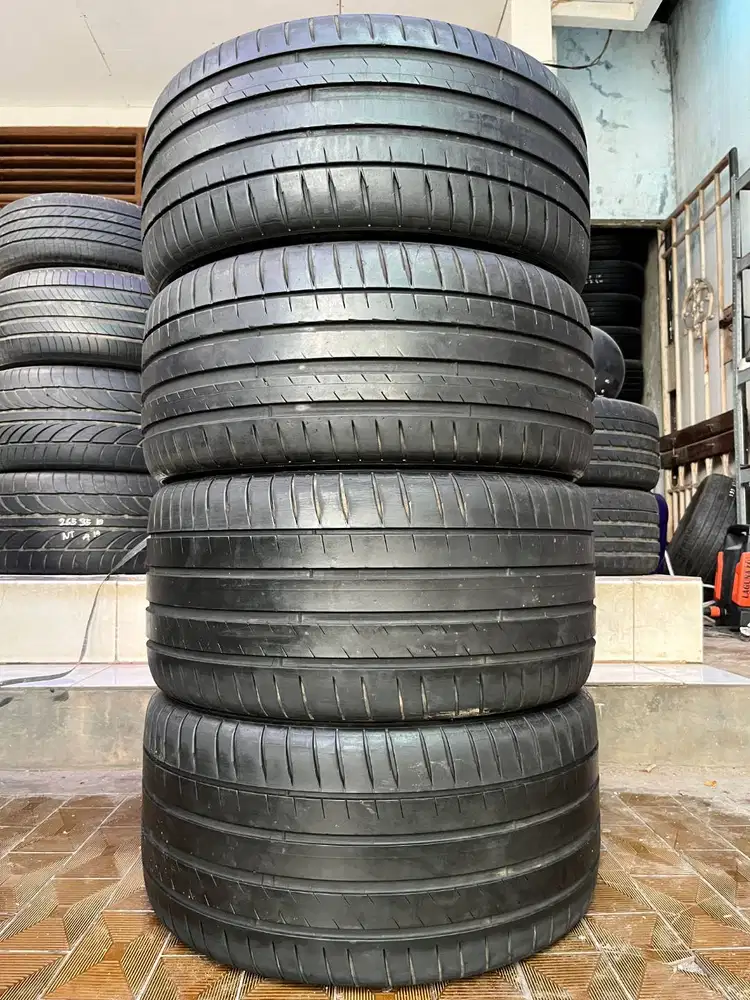 Ban Michelin Pilot Sport 4S 275 35 r18 & 245 40 r18 4Pcs