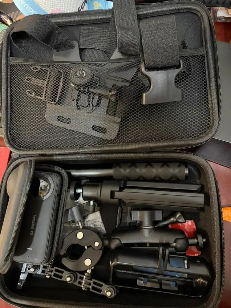 Dijual insta 360  X3 like new lengkap aksesoris dan memory card 128gb