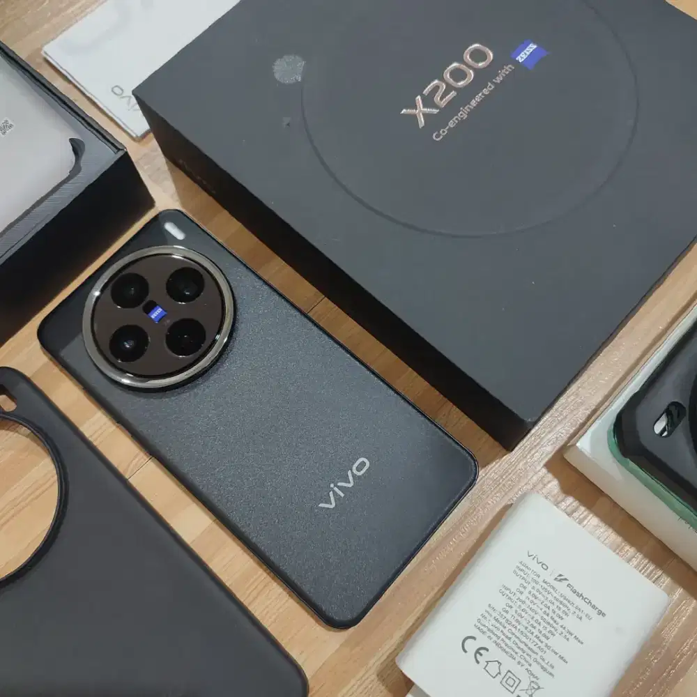 Vivo X200 12/256 Resmi Fullset