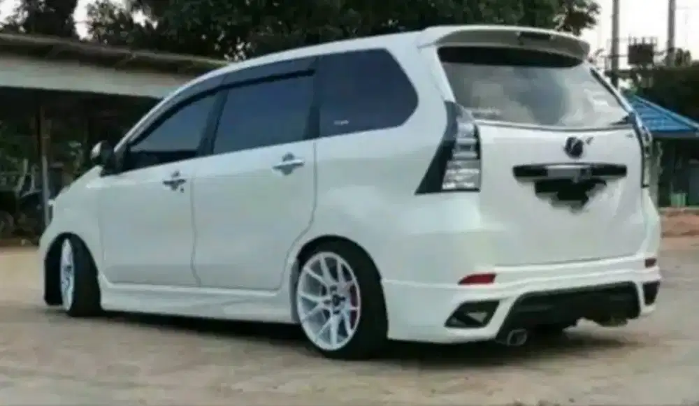 Jaul body kit mobil
