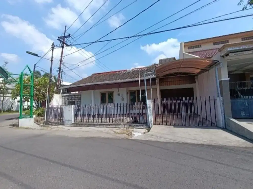 Murah Row 4 Mobil Rumah Hitung Tanah Rumah Kutisari Indah Surabaya