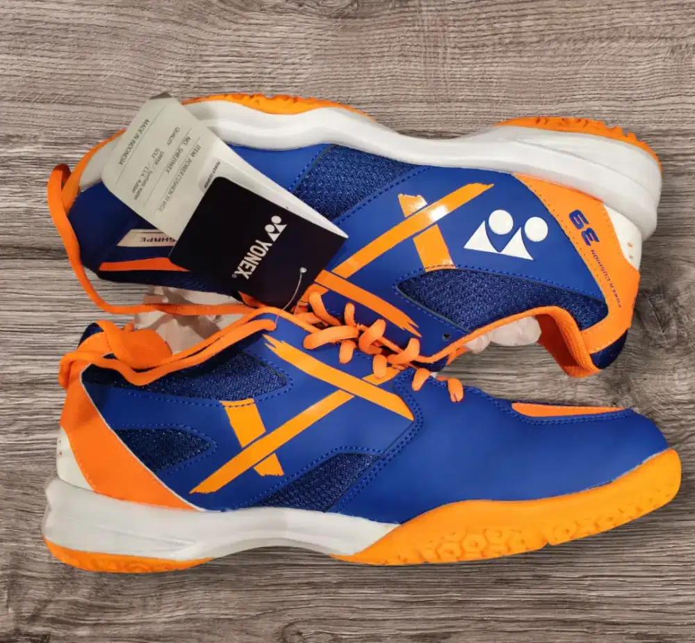 Sepatu Yonex SHB39WEX Asli Sz 44 (P 28)  ( Baru buka Box )