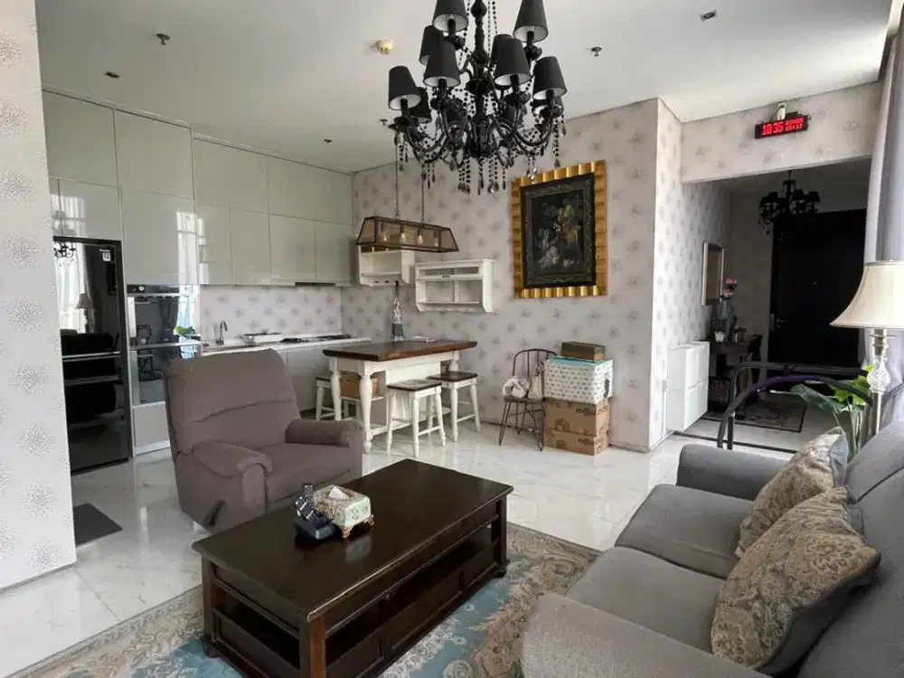 DISEWAKAN APARTEMEN SENOPATI SUITE 2BR Uk 120 Sqm Furnished Best View at Jakarta Selatan