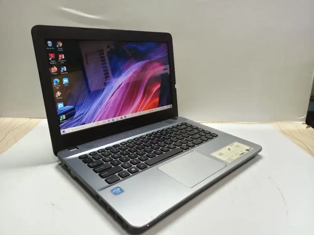 Laptop sekolah /karyawan.. Asus Vivobook X441MA Celeron N4000/4GB/1TB