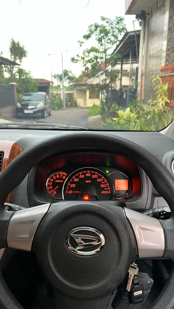 Daihatsu Ayla 2015 Bensin