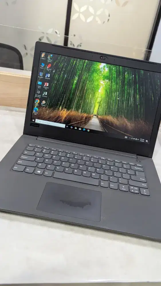 Laptop Lenovo IdeaPad V130-14IGM