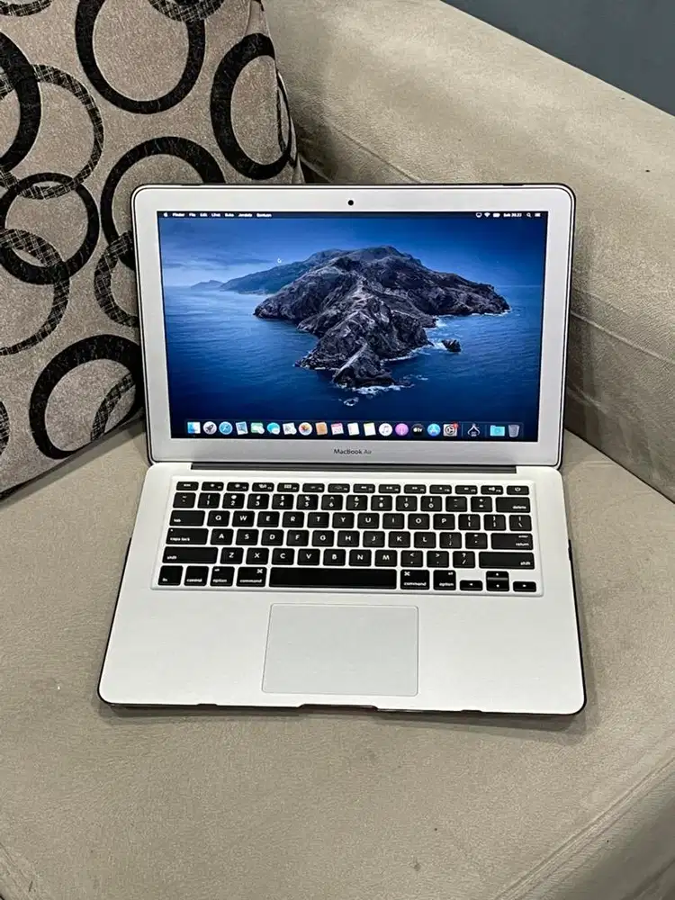 Macbook Air 2015 13” Core i5 8/256GB Silver