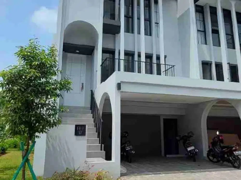 Dijual Rugi  Rumah Hoek Aether bsd city Sinarmas Land