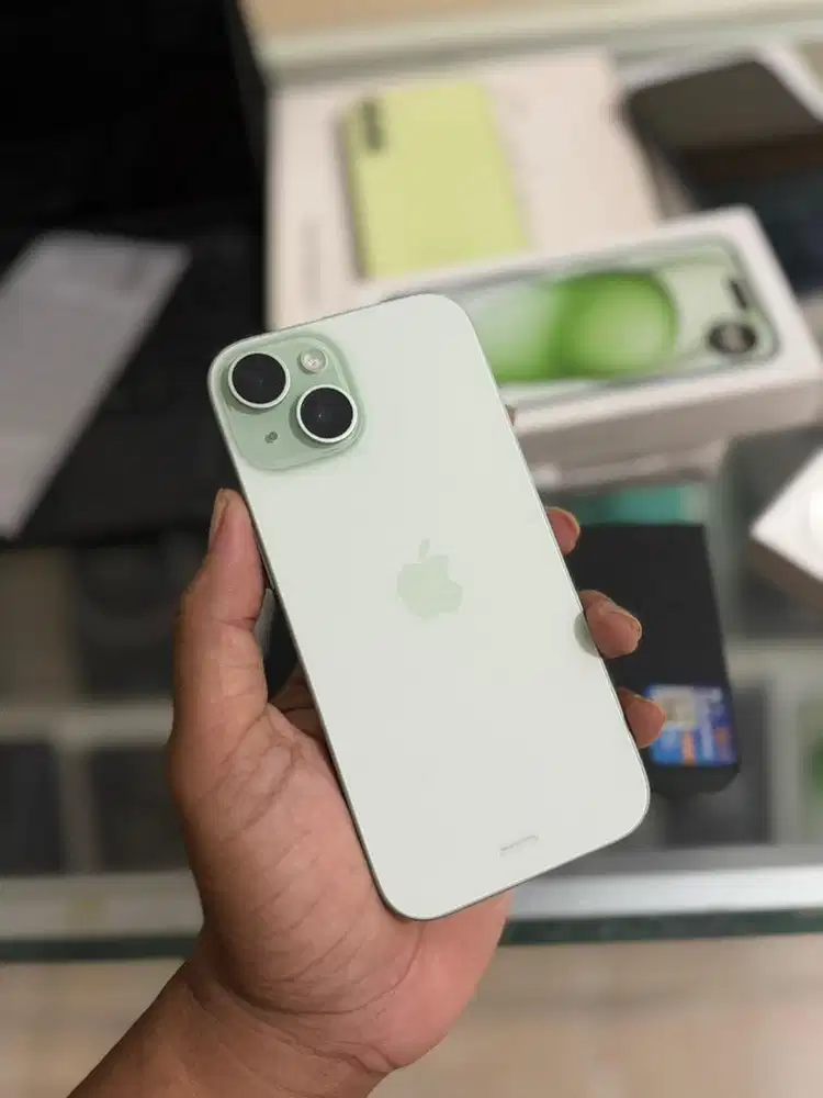 IPHONE 15 128GB RESMI IBOX LIKE NEW