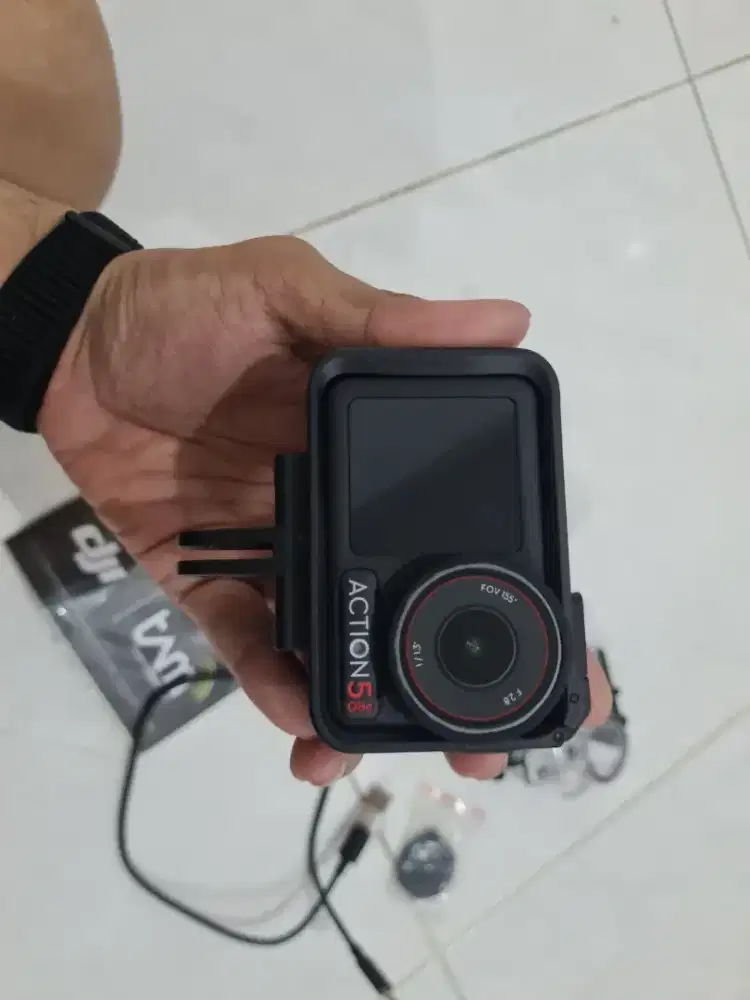 DJI OSMO ACTION 5 PRO Baru 2 Bulan Pakai