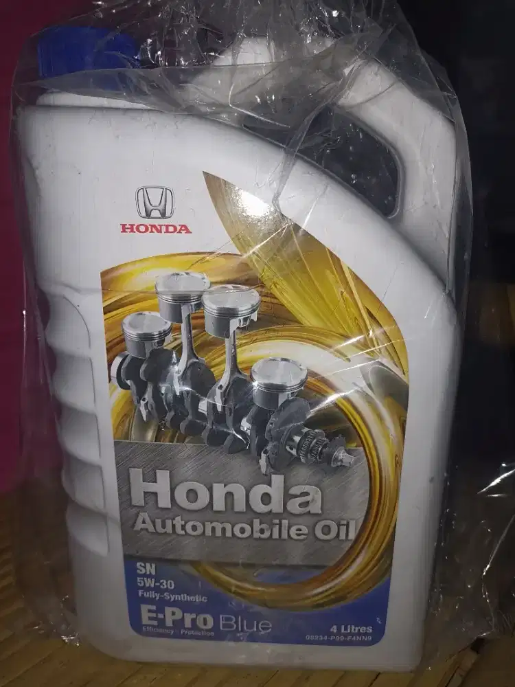 Dijual cepat Oli Honda e pro blue