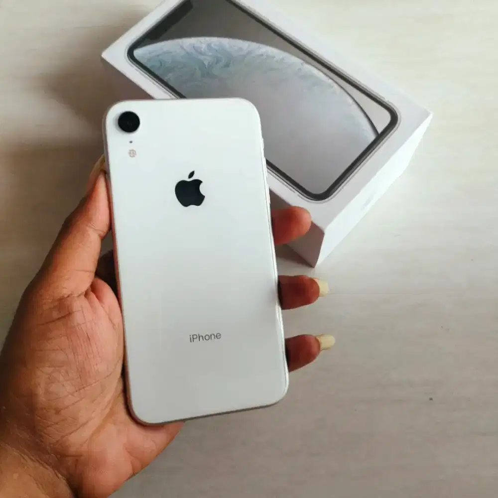 iphone xr 64 GB Lengkap