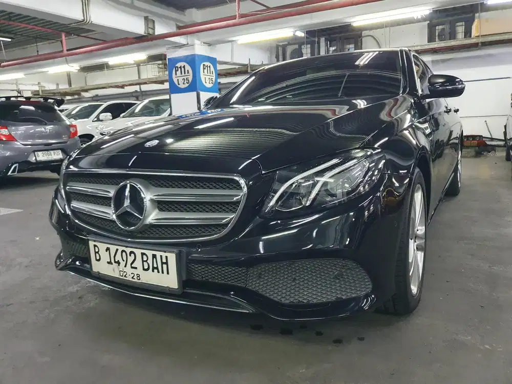 Mercedes Benz E250 2018 FullOriginal Seperti Mobil Baru Lihat Buktikan