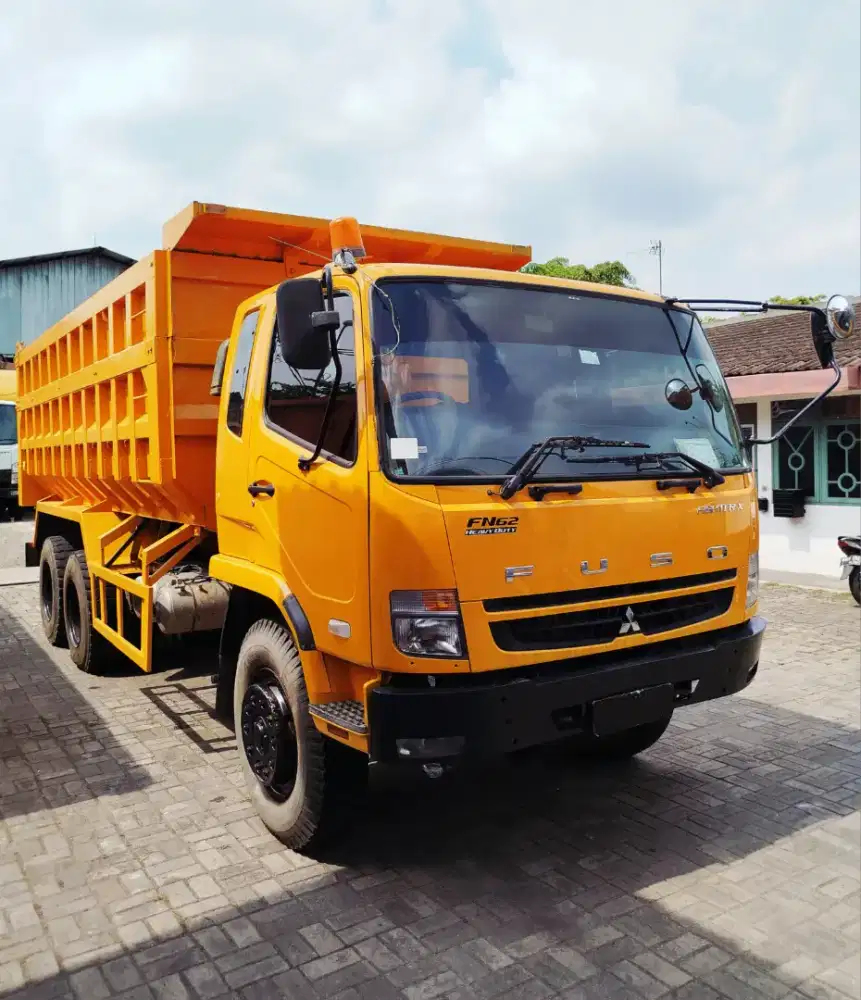 MITSUBISHI FUSO TRONTON 6X4 GANJO 270PS DUMPTRUK HINO DUMP DUMPTRUCK