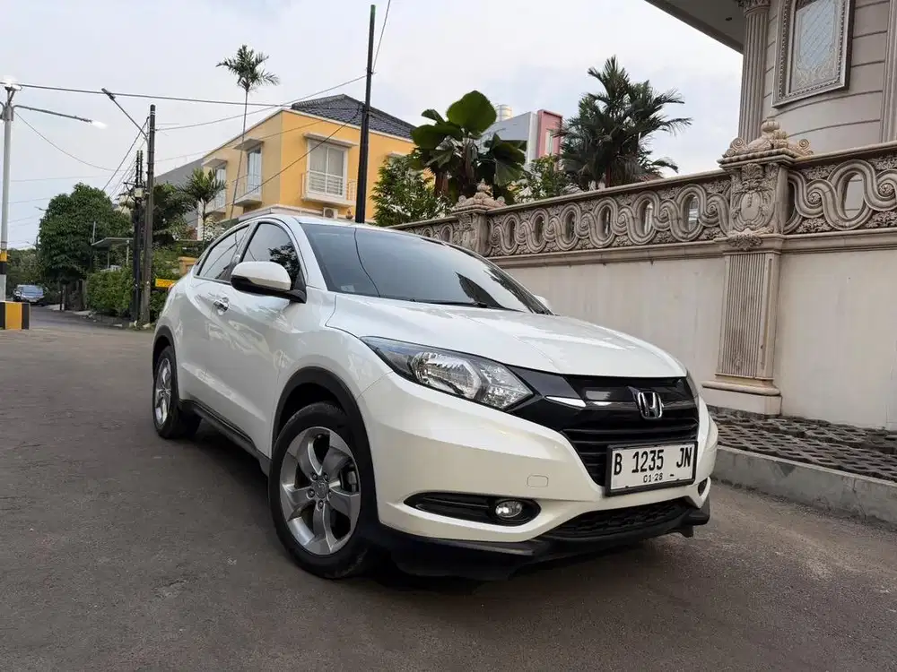 Honda HRV 1.5 E 2017/2018 AT KM 58 Ribu!!!