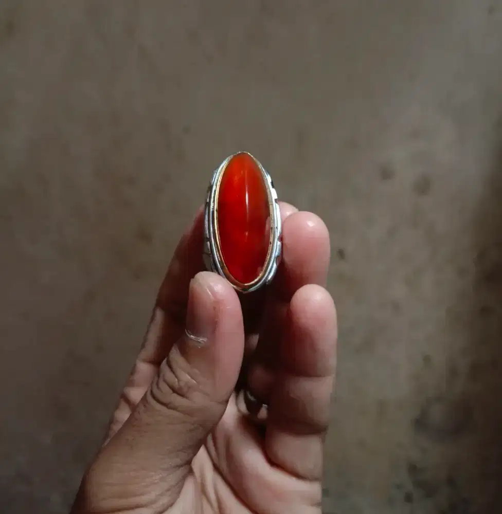 Natural Batu akik pandan merah jamblang kristal