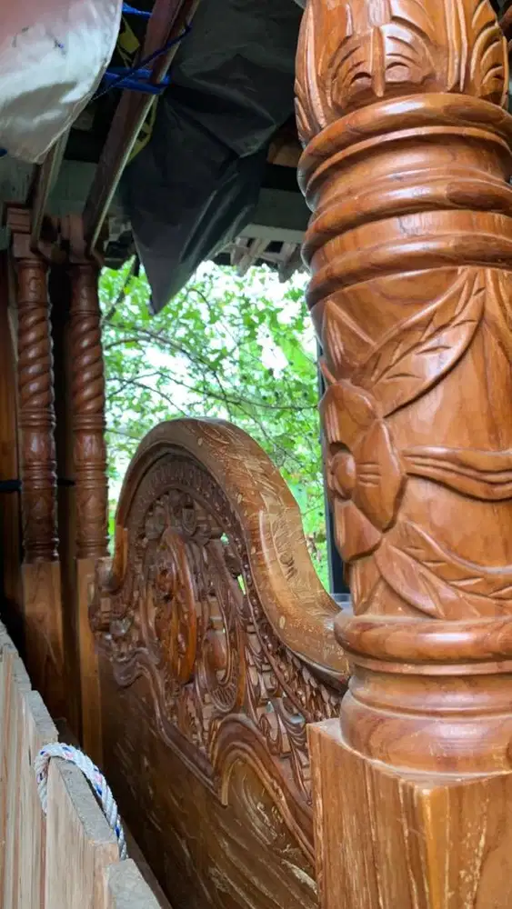 Dipan kayu jati , dipan kasur