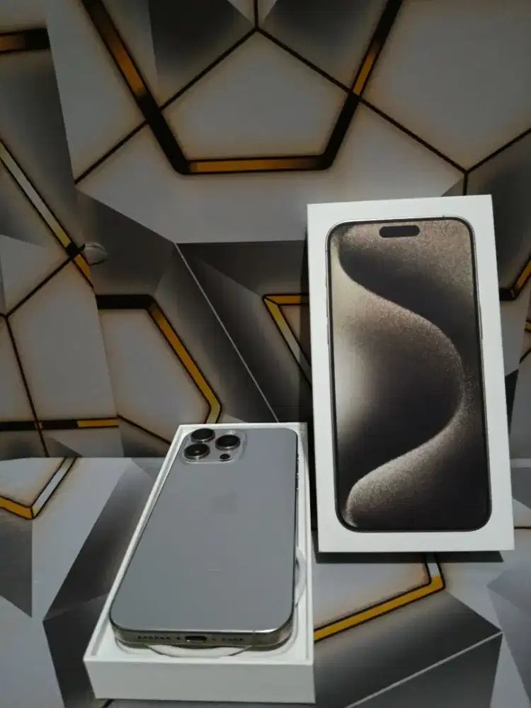 iPhone 15 pro max 256gb ibox