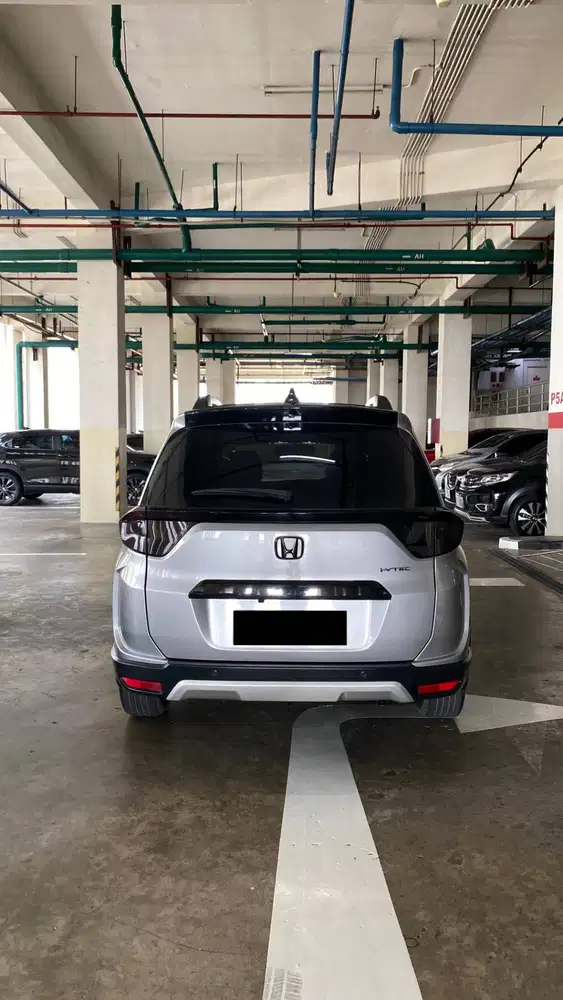 Dijual Honda BRV Automatic Tipe E Tahun 2017 Silver