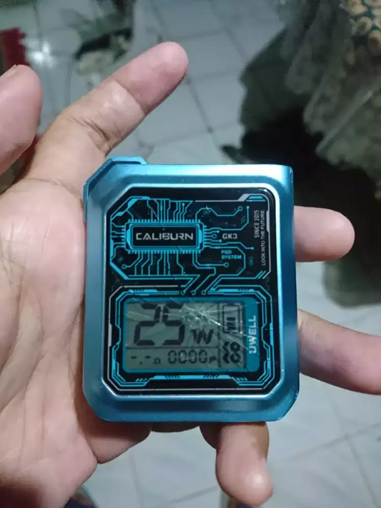 Minus retak masih aman