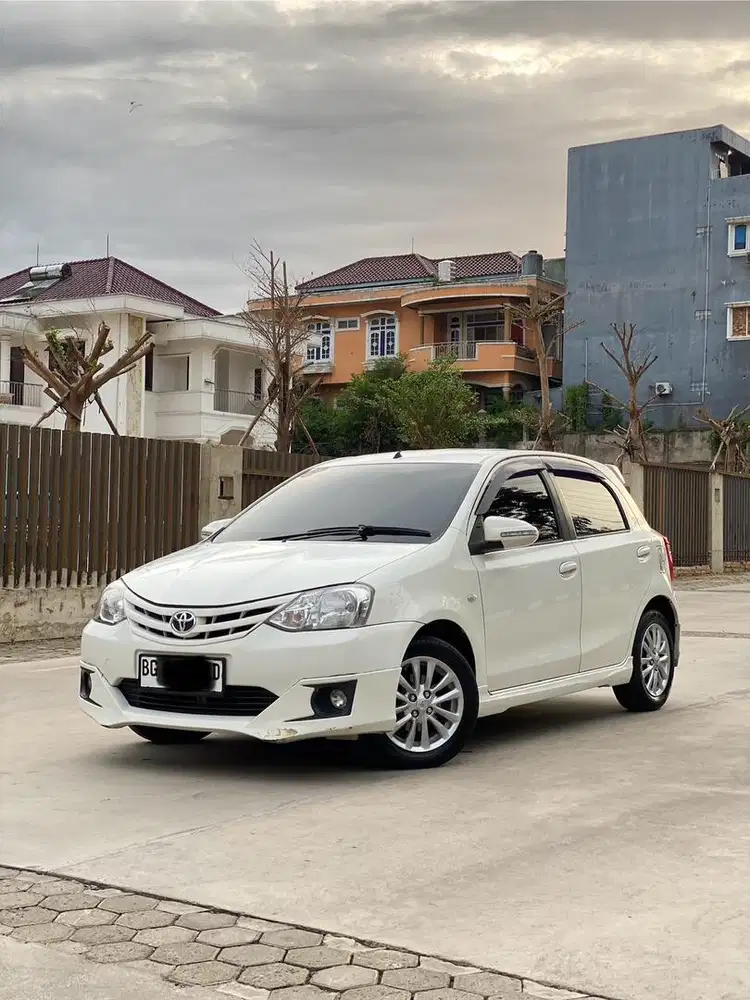 [KM 40rb record] Toyota Etios G Manual 2013 2014 pakaian pribadi
