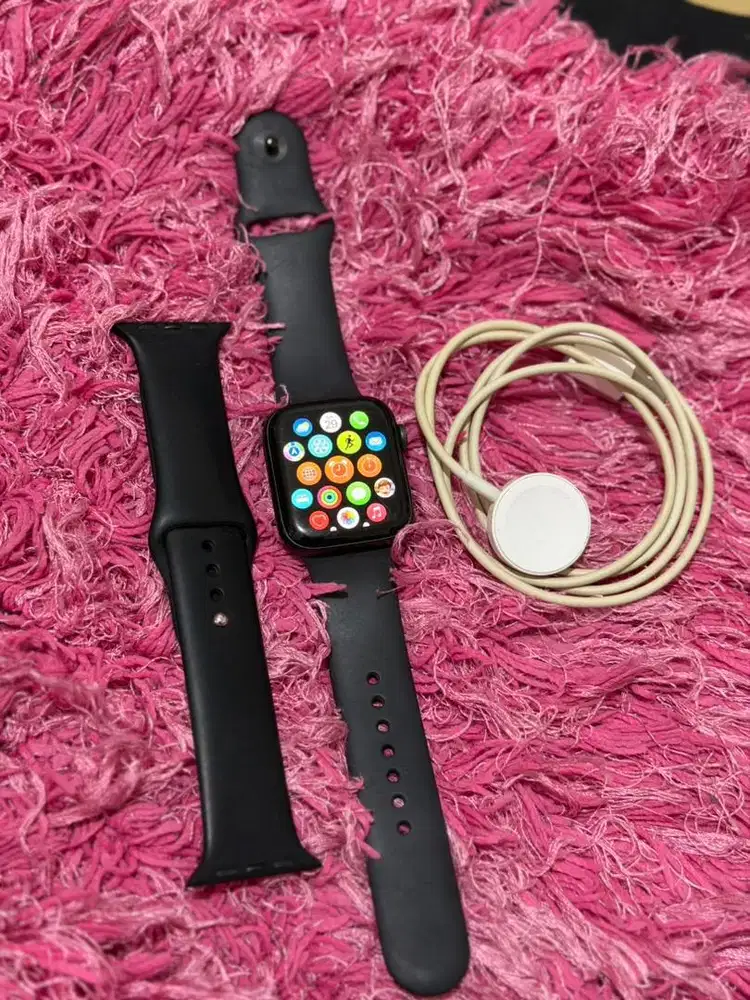 Apple Watch Series 5 44mm