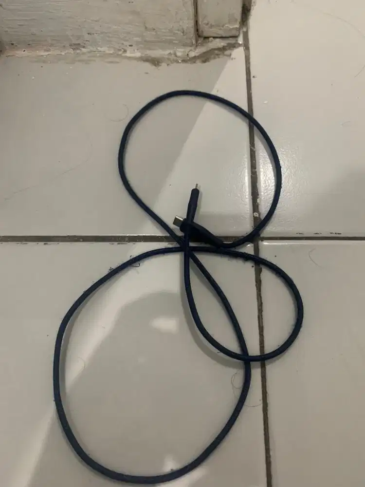 Kabel charger tipe c to iphone