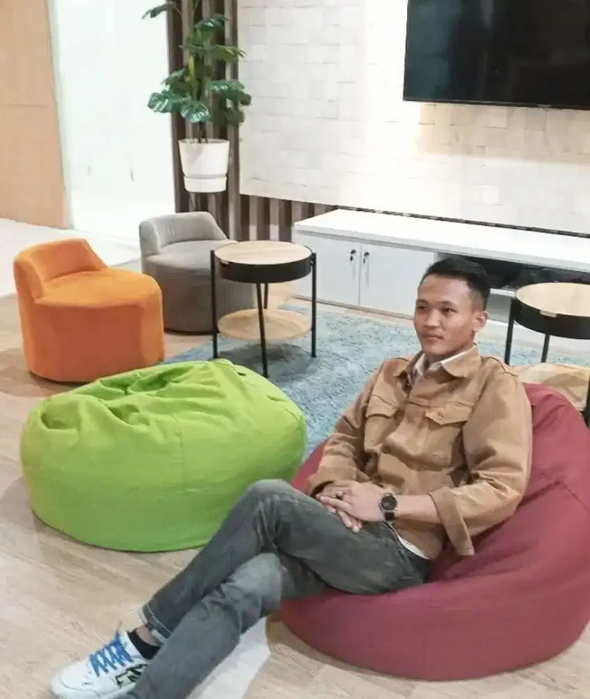 Bismillah cari kerja .