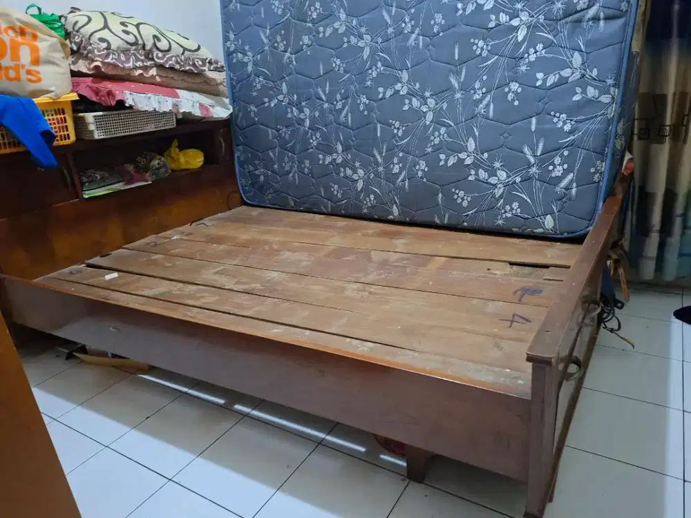 Dipan kasur queen size FULL JATI