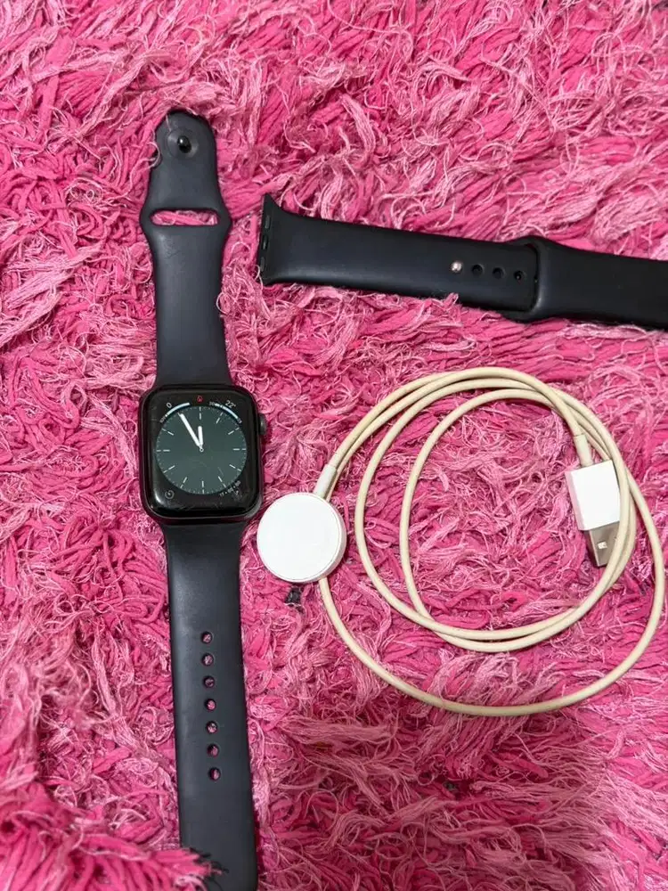 Apple Watch Series 5 44mm iBox