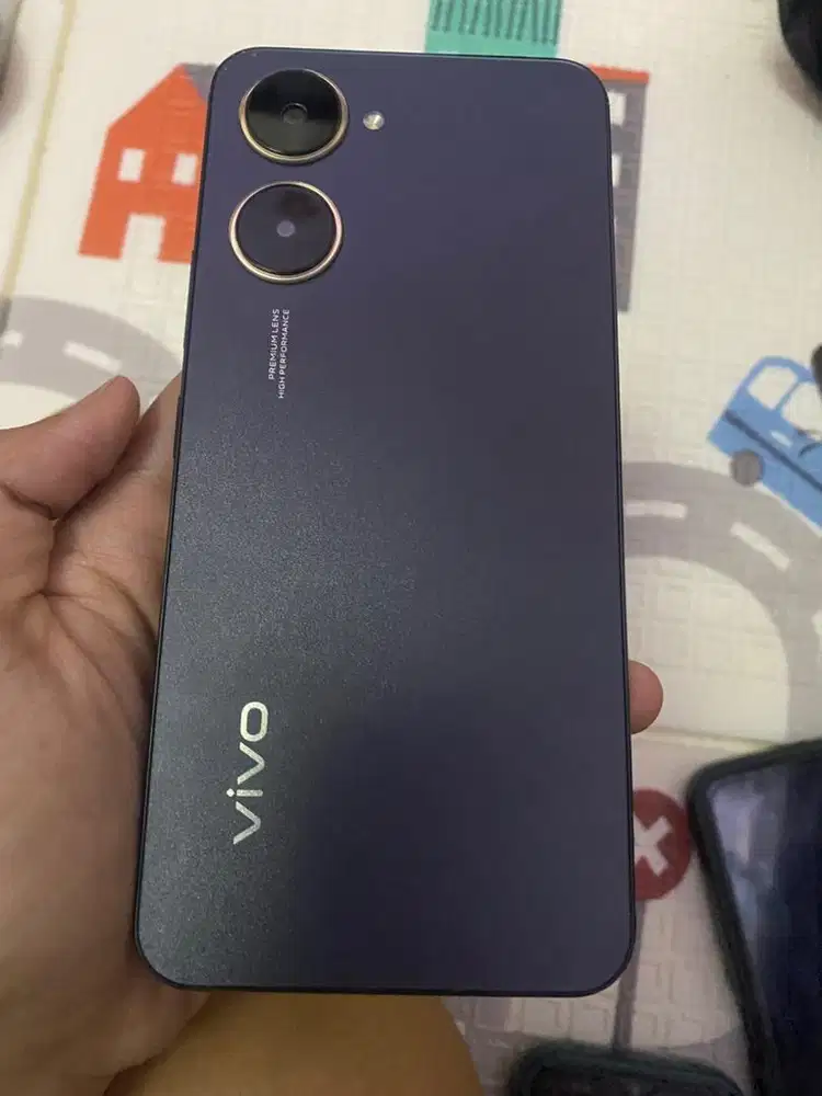 Vivo y03 ram 4+4 128gb