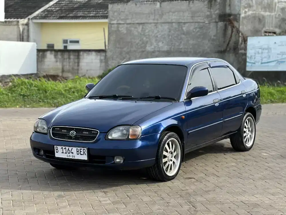 Suzuki Baleno DX 2000