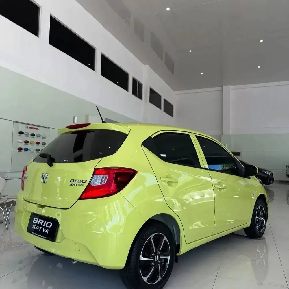 Honda Brio Satya 2025 Bensin