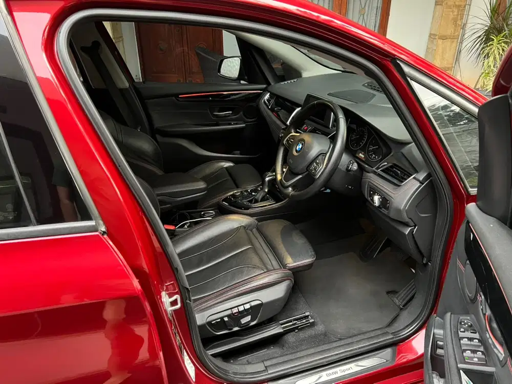 BMW 218i 2015 Bensin