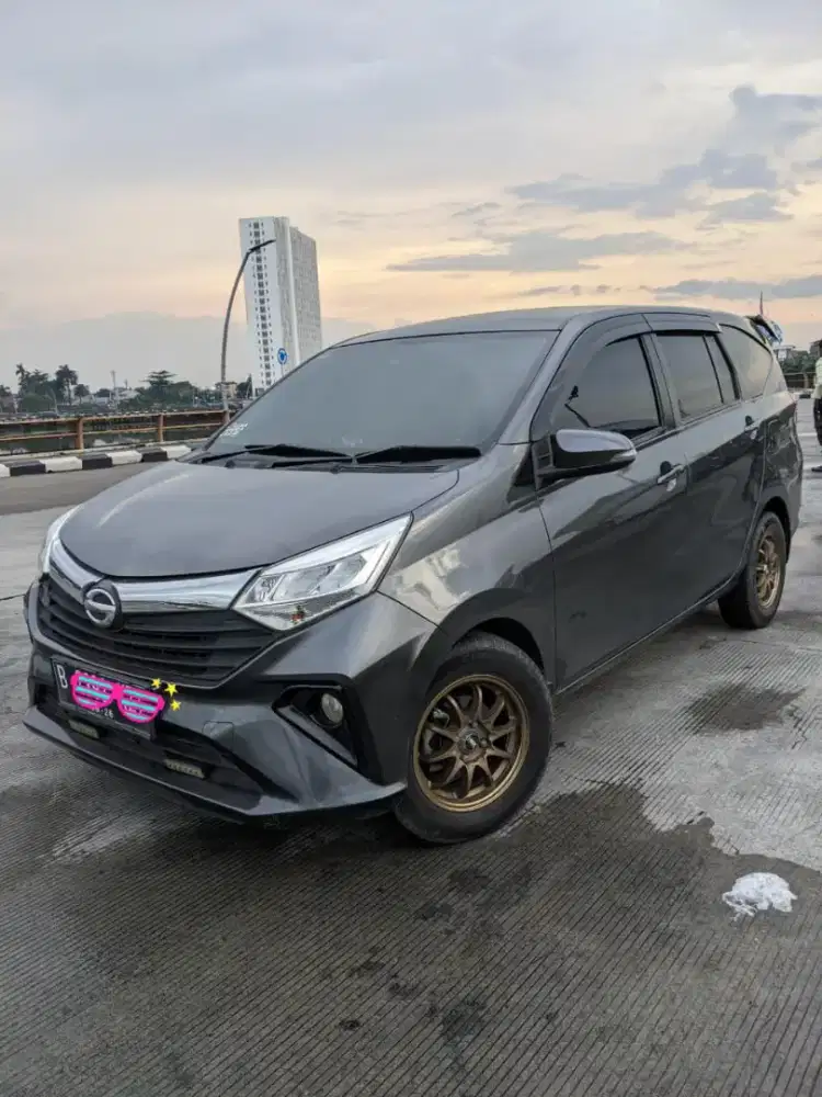 Daihatsu Sigra 1.2  R AT 2021