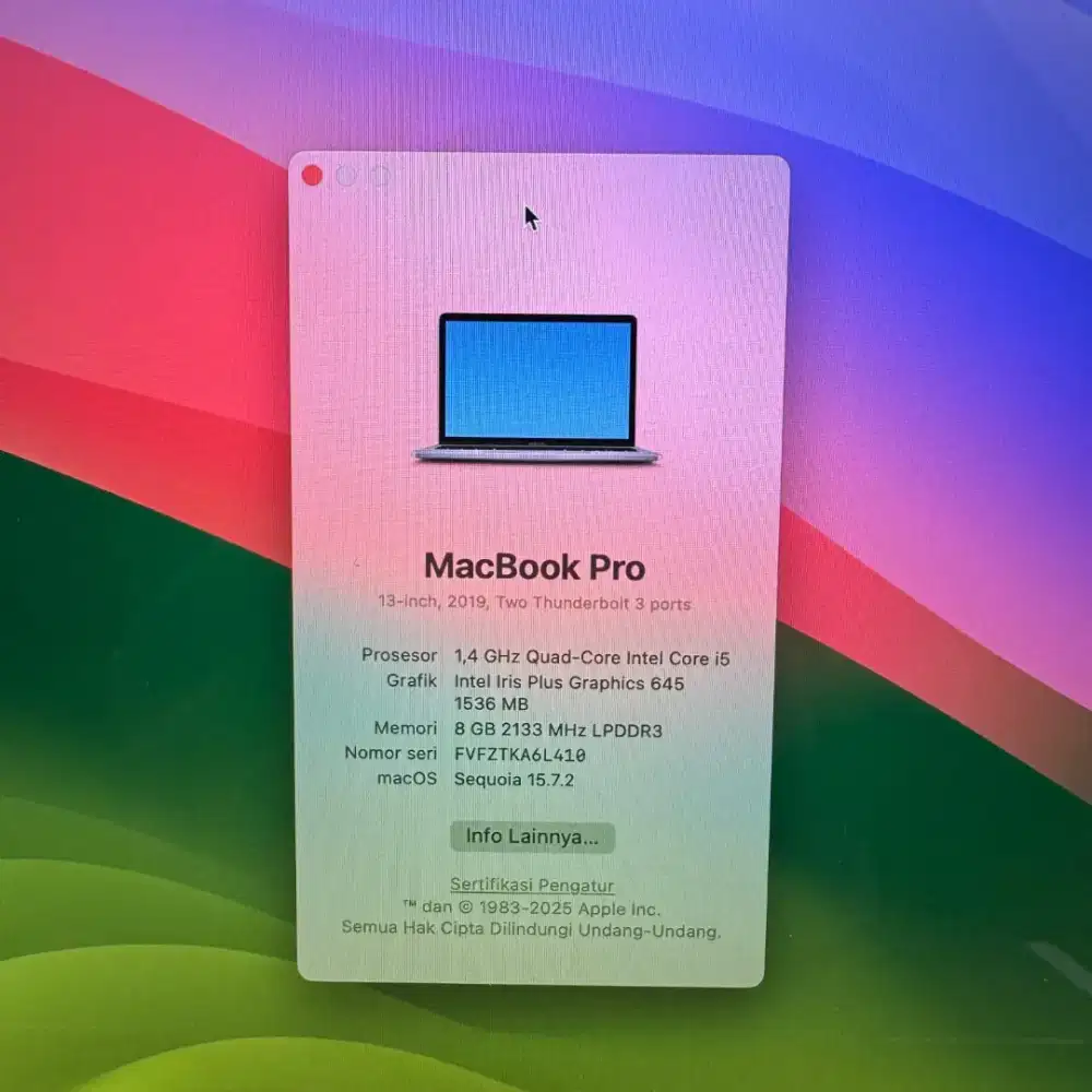 Macbook Pro 2019 Touchbar Ram 8 Ssd 256 Layar 13 inch Full set grey i5