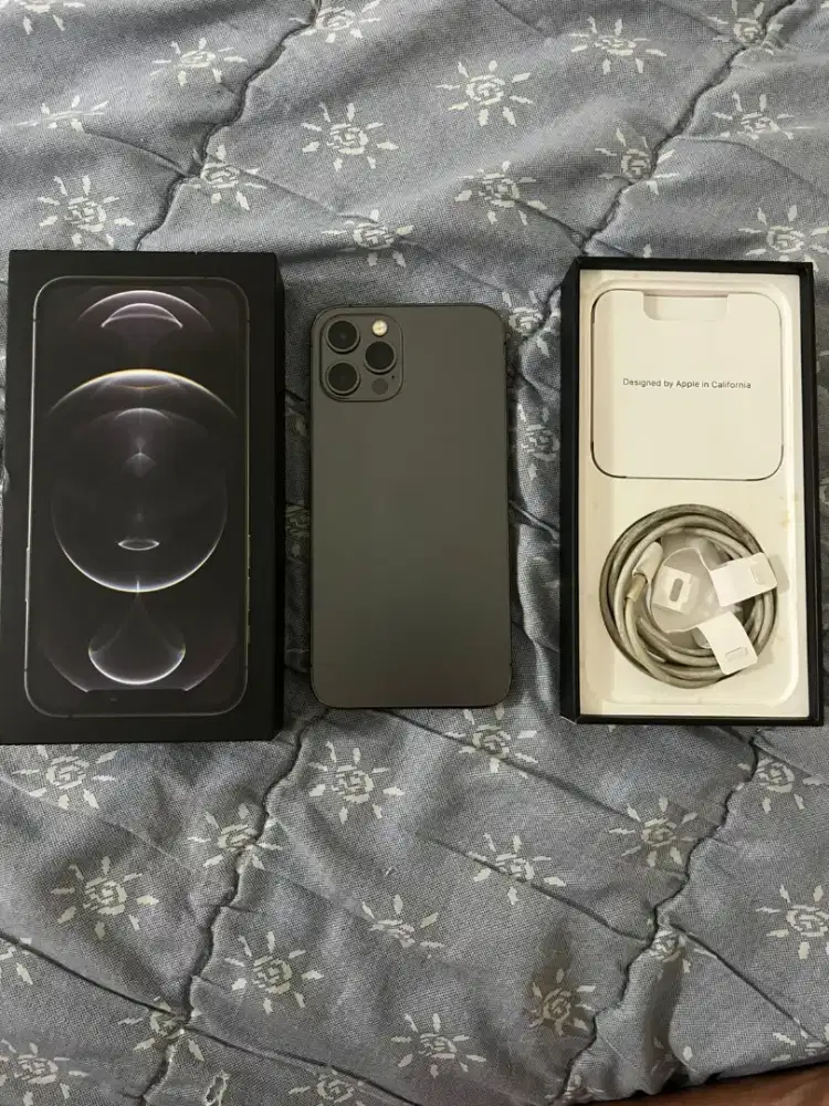 Iphone 12 pro 128gb graphite iBox