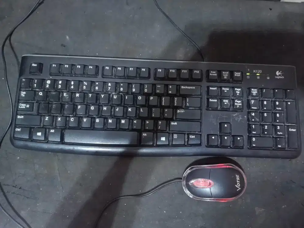 Keyboard pc Logitech bonus mouse