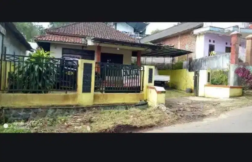 Turun Harga! Rumah 3BR halaman Luas, jual cepat, di batang