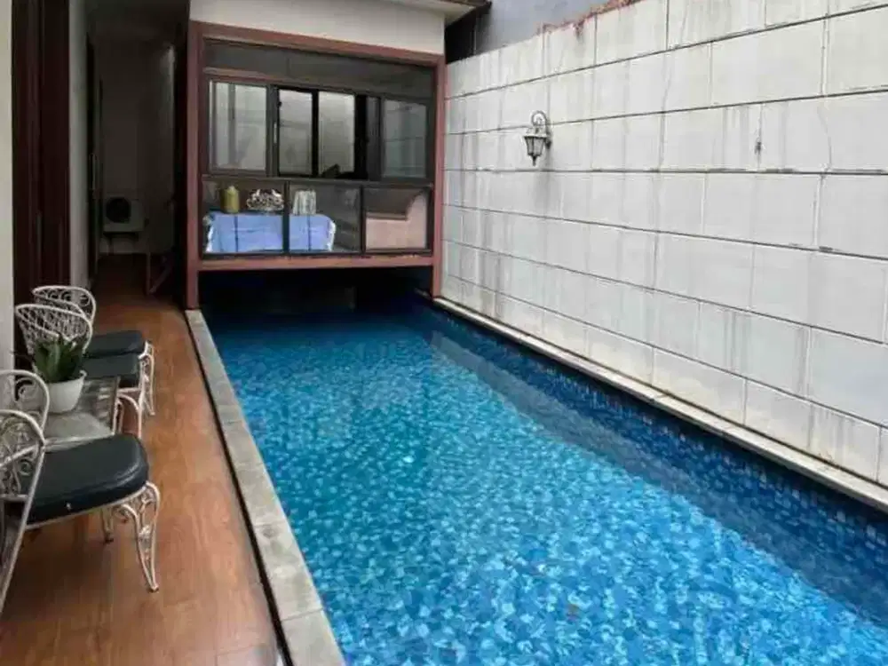 Rumah Di Cipete Dekat MRT dan Darmawangsa