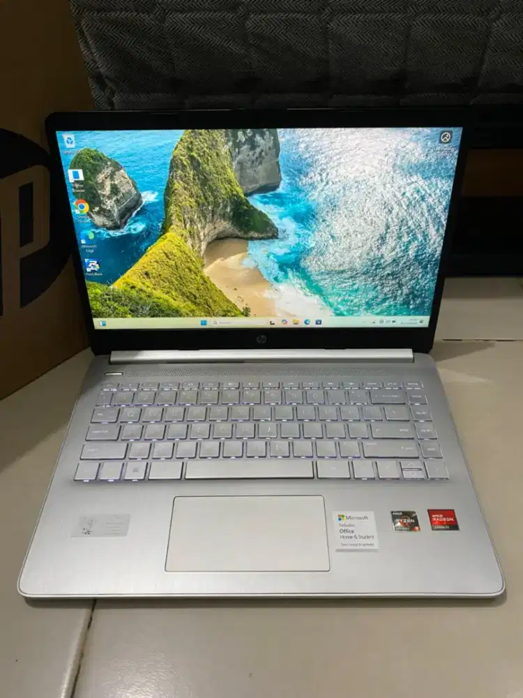 Laptop HP 14s-fq1032AU AMD Ryzen 5-3500U Ram 8 GB SSD 512 GB Backlight