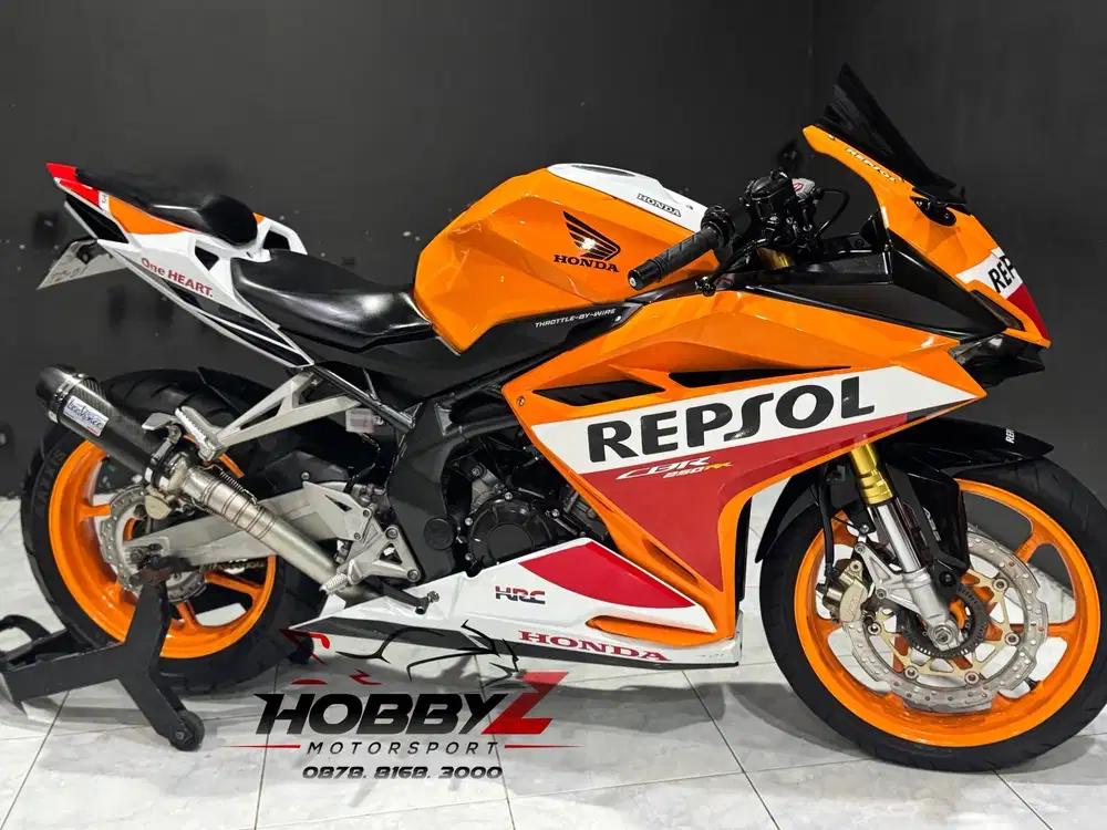 Honda cbr 250 RR abs 2017 ninja repsol,km 18rb,istimewa mantap