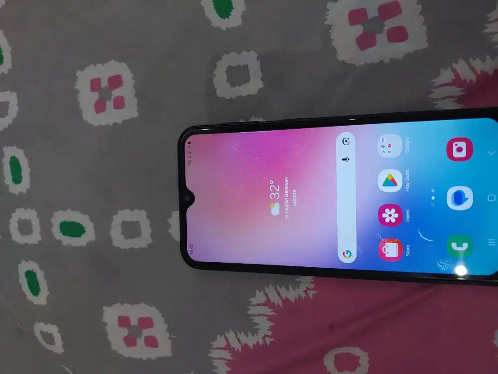 Saya mau mau jual hp samsung a24 4g